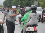 Semarakkan HBP ke-60, Lapas Singkawang Bagikan Takjil Kepada Masyarakat