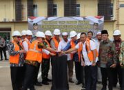 Kapolres Pontianak Memimpin Penancapan Tiang Pertama Pembangunan Masjid Shiratul Jannah