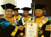 Sidang Senat Menggelar Pengukuhan Guru Besar IAIN Pontianak