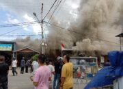 Sijago Merah Mengamuk, Belasan Bangunan Ruko Hangus Terbakar