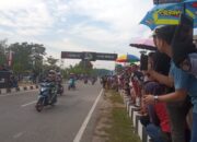 Ingin Menyaksikan Pembalap Papan Atas, Ribuan Penonton Padati Sirkuit SDR Bengkayang