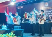 KPU Kabupaten Sekadau Gelar Rapat Pleno Pengundian Dan Penetapan Nomor Urut Paslon Cabup Wabup Kabupaten Sekadau