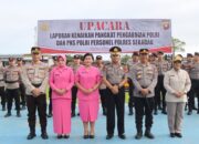 Kapolres Sekadau Pimpin Upacara Kenaikan Pangkat Pengabdian Polri dan PNS Polri