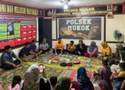 Polsek Mukok Gelar Buka Puasa Bersama untuk Pererat Kebersamaan di Bulan Ramadhan
