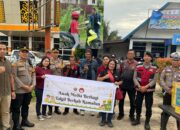 Sinergitas Awak Media Dan Polres Sekadau Berbagi Takjil di Bulan Suci Ramadhan