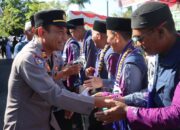 105 Jamaah Haji Dilepas, Polres Sanggau Pastikan Proses Pemberangkatan Berjalan Aman dan Lancar