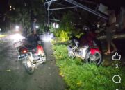 Tiang Listrik Tumbang Akibat Hujan Deras Disertai Guntur di Jalan Anggrek, Sanggau