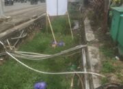 Pemasangan Baliho di Tengah Parit Jadi Sorotan: “Negeri Konoha… Pasang Baliho di Parit”