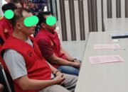 Polres Bangka Barat Limpahkan 8 Tersangka dan Barang Bukti Kasus Penyelundupan 5 Ton Pasir Timah ke Kejaksaan