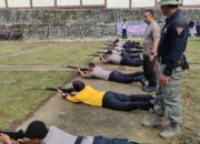 Asah Kemampuan Taktis, Polres Sanggau Gelar Latkatpuan Menembak di Lapangan Sanika Satyawada