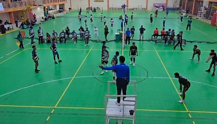 Laga 8 Besar Turnamen Bola Voli Pasak Cup IV 2025 Diwarnai Protes, PUPR VC Nilai Keputusan Wasit Merugikan
