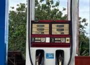 Temuan “Mencurigakan” di SPBU Sintang Terbongkar – Pompa Nyala Karena Percikan Sinar, Jerigen untuk Stok Warga