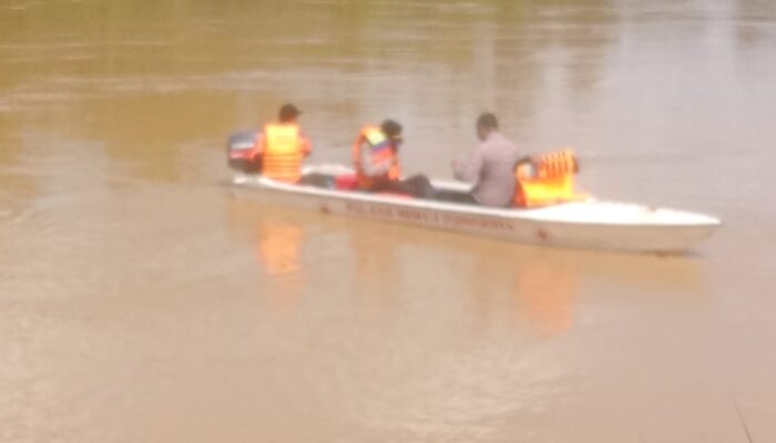 Remaja 14 Tahun Diduga Tenggelam di Sungai Pinoh Melawi, Tim Gabungan Lakukan Pencarian