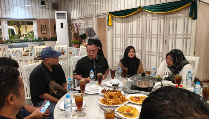 Buka Puasa Bersama Media, Dirut Bank Kalbar Harap Ramadan Jadi Bulan Keberkahan