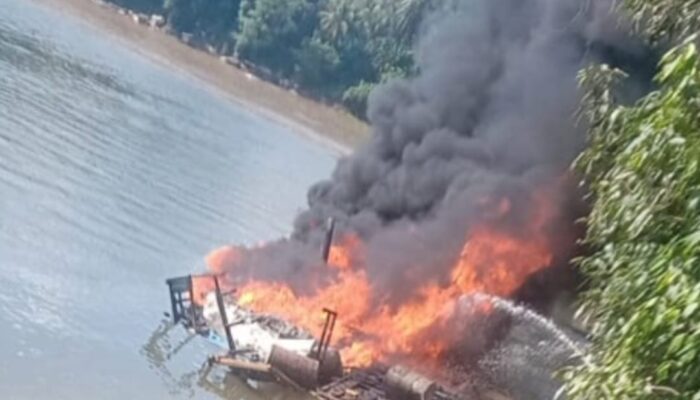 Publik Menunggu, Aparat Diam: Kasus Ledakan Kapal BBM Di Ella Hilir Belum Tuntas,