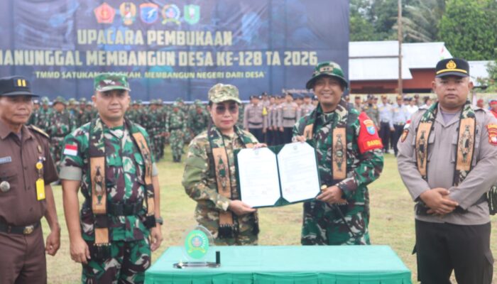 PEMBUKAAN TMMD REGTAS KE-128 TA. 2026 KODIM 1204/SANGGAU RESMI DIGELAR DI KECAMATAN KEMBAYAN‎