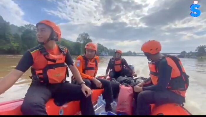 Tim SAR Gabungan Cari Korban Tenggelam di Sungai Kapuas, Sanggau