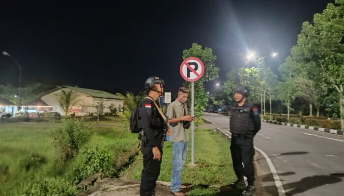Patroli Harkamtibmas Satbrimob Polda Kalbar Cara Polri Menekan Angka Kriminalitas