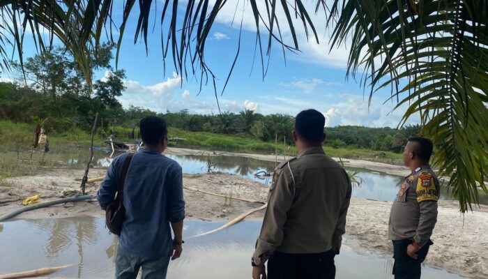 Polsek Simpang Teritip Berikan Himbauan Larangan Aktivitas Tambang di Aliran Sungai Desa Berang