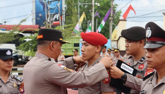 Kapolres Sanggau Pimpin Korps Rapor Kenaikan Pangkat 50 Personel, Tekankan Integritas dan Profesionalisme