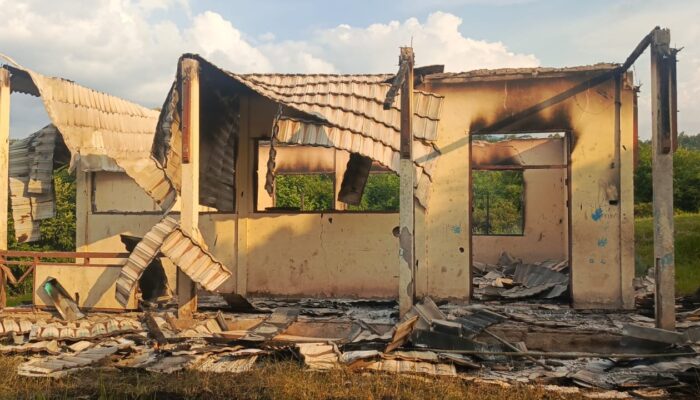 Gedung SMPN 02 Bumbung Kecamatan Seluas Terbakar