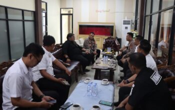 Perkuat Penegakan Hukum, Kapolres Melawi Bangun Sinergi dengan Pengadilan Negeri Sintang