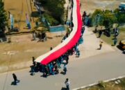 Semarak Peringatan HUT RI di Mamberamo Tengah : Gereja GIDI Bethel Kobakma dan Aparat Bentangkan Bendera Merah Putih 81 Meter